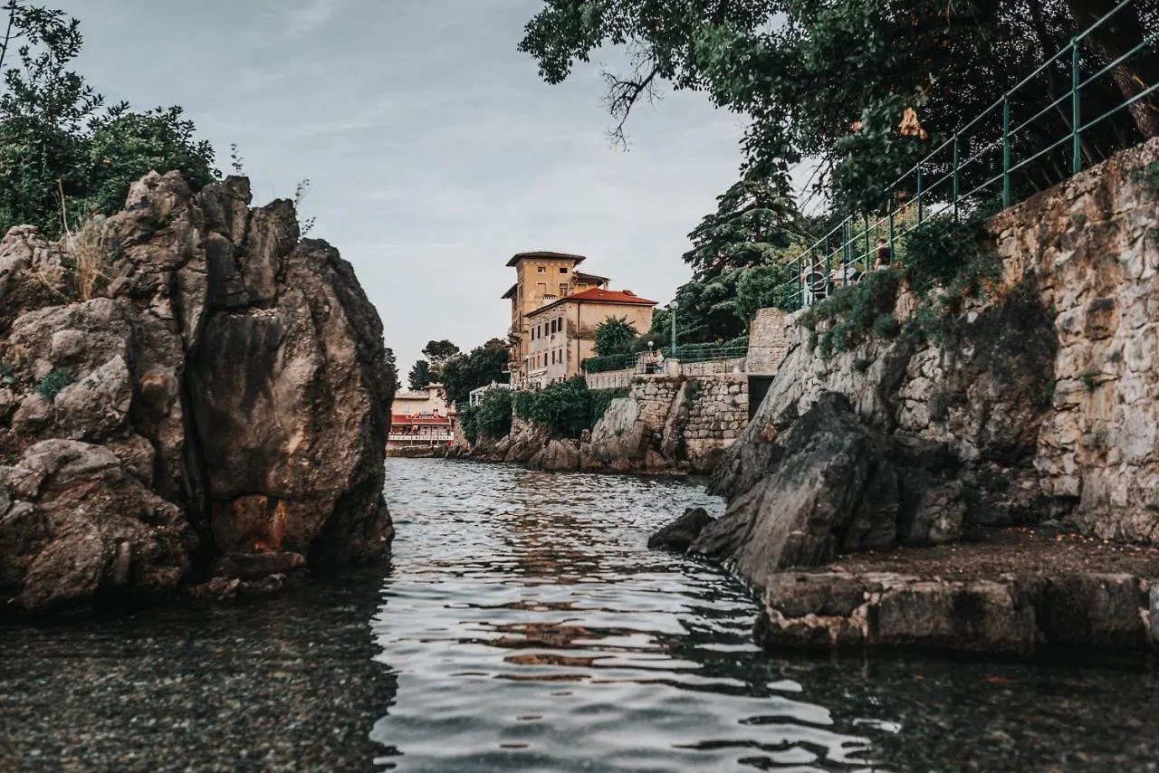 ****  Hotel Villa Eugenia Lovran Kroatien