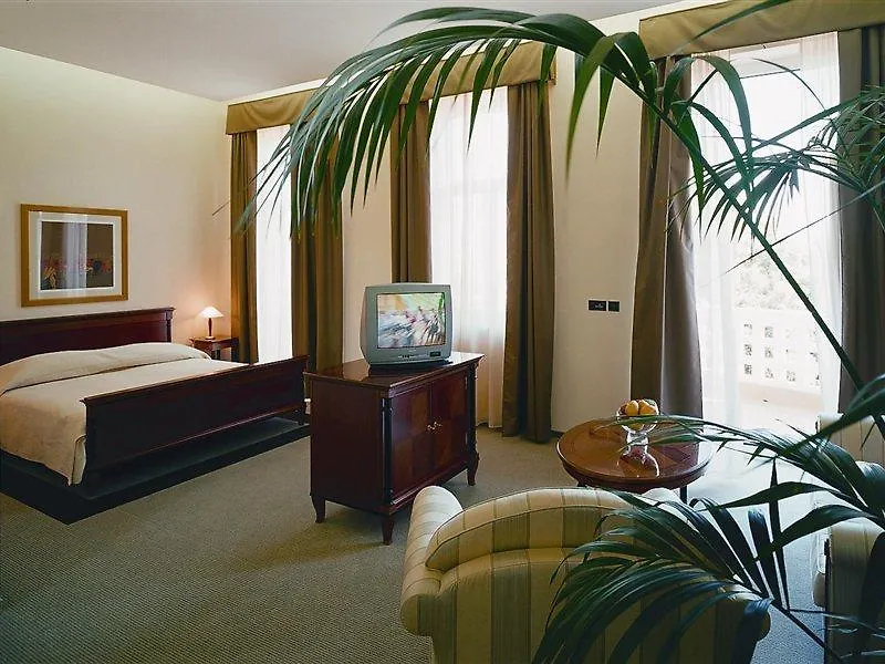 Hotel Villa Eugenia Lovran 4*,  Kroatien