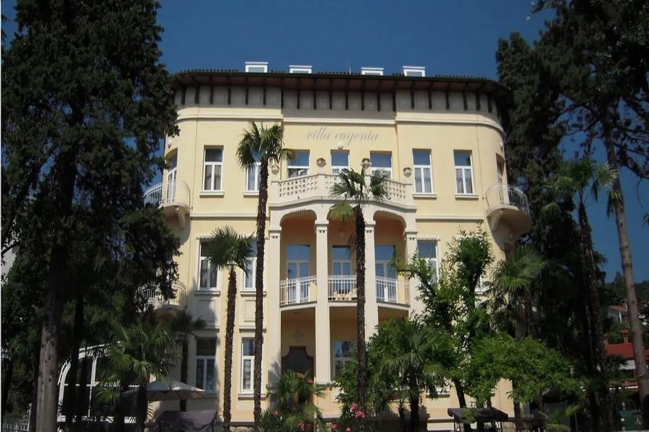 Hotel Villa Eugenia Lovran Kroatien